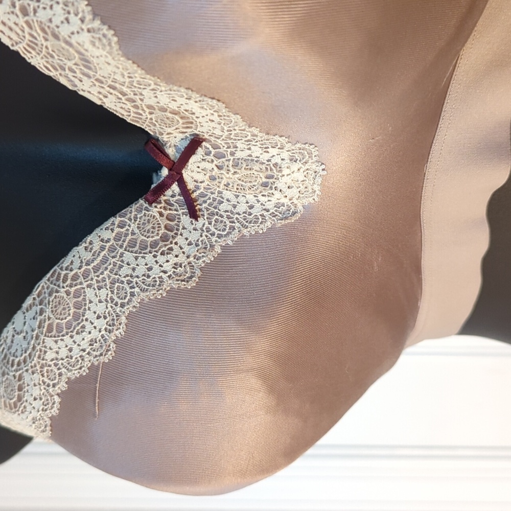 Cacique lightly padded bra 44D - Picture 2 of 3